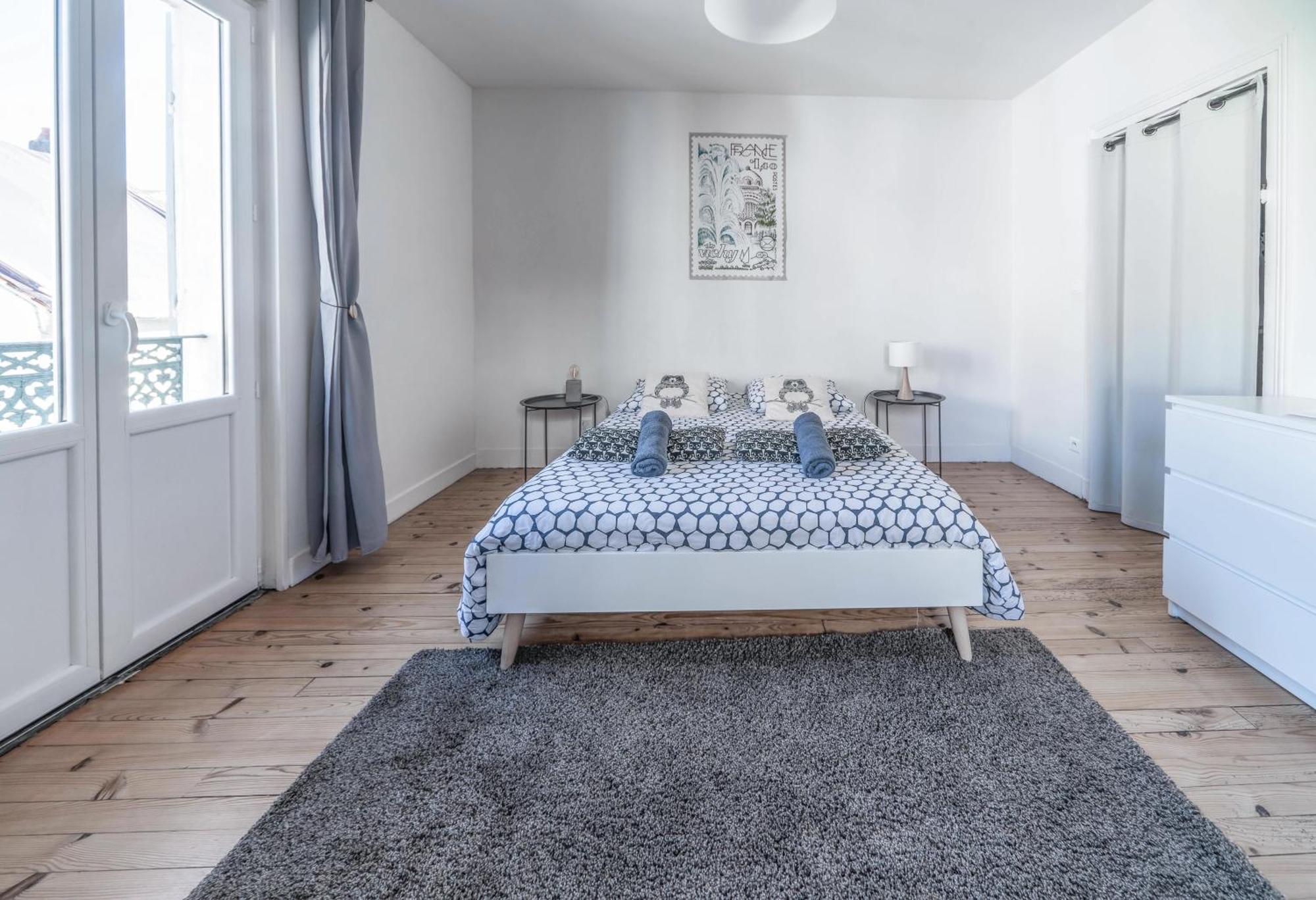 Residence Epinat II - Appartements Centre - Parking Vichy Værelse billede